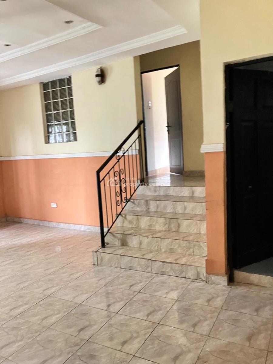 Clean 2 Bedroom Upstairs Flat All Room Ensuite with Visitors Toilet, Nice Secured Area Olusosun Oregun Ikeja, Oregun, Ikeja, Lagos, Flat / Apartment for Rent