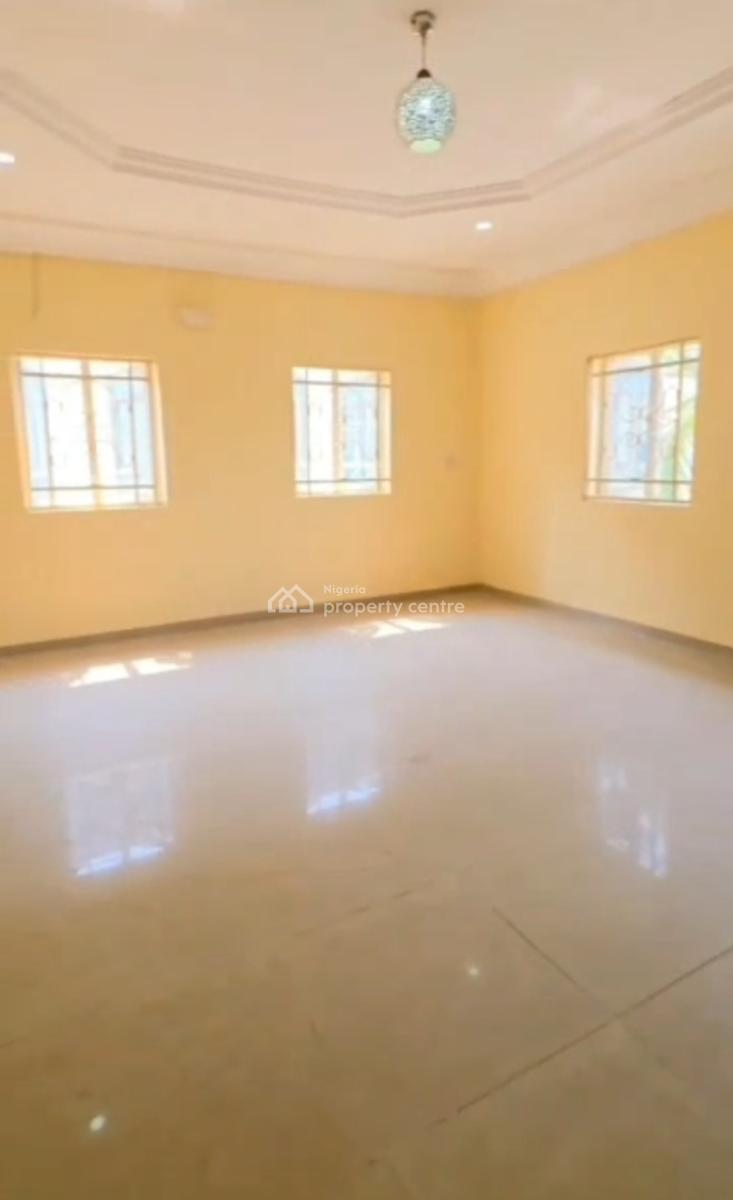 Fully Detached 5bedroom Duplex with Bq, Massive Compound, Dawkins Area(tarred Rd), Gwarinpa, Abuja, Detached Duplex for Rent