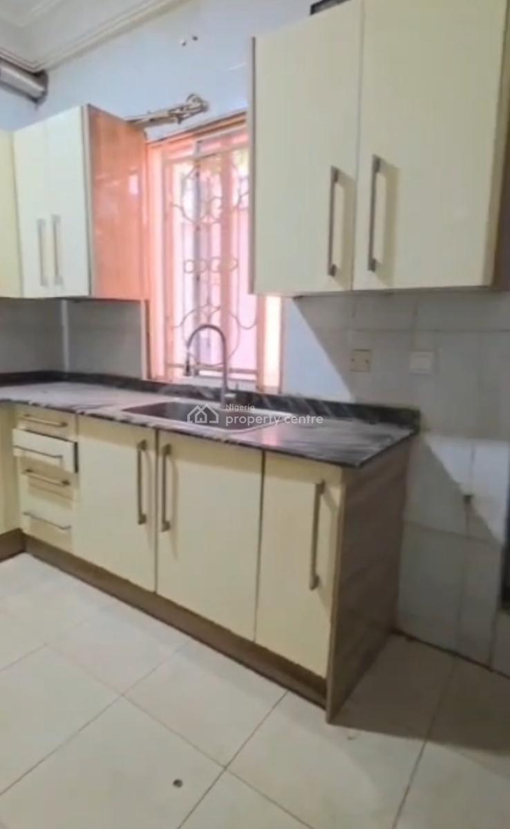 Fully Detached 5bedroom Duplex with Bq, Massive Compound, Dawkins Area(tarred Rd), Gwarinpa, Abuja, Detached Duplex for Rent