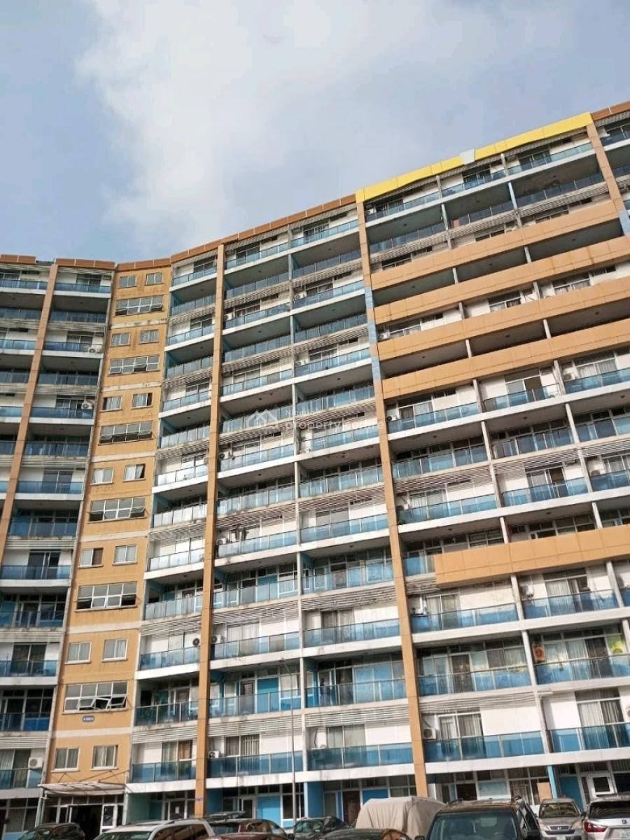 This Is a Lovely 2 Bedroom Apartment in a 4th Floor, Victoria Island (vi), Lagos, Flat / Apartment for Rent