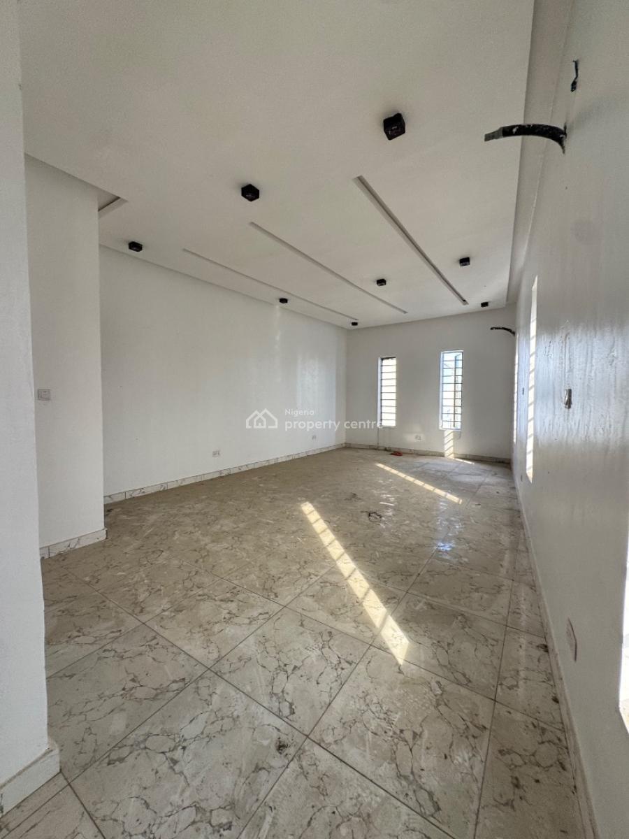 Superdistress Vdavailable 1 Bedrom Apartment Upstairs Good for Busines, Harris Drive, Lekki, Lagos, Mini Flat (room and Parlour) for Sale