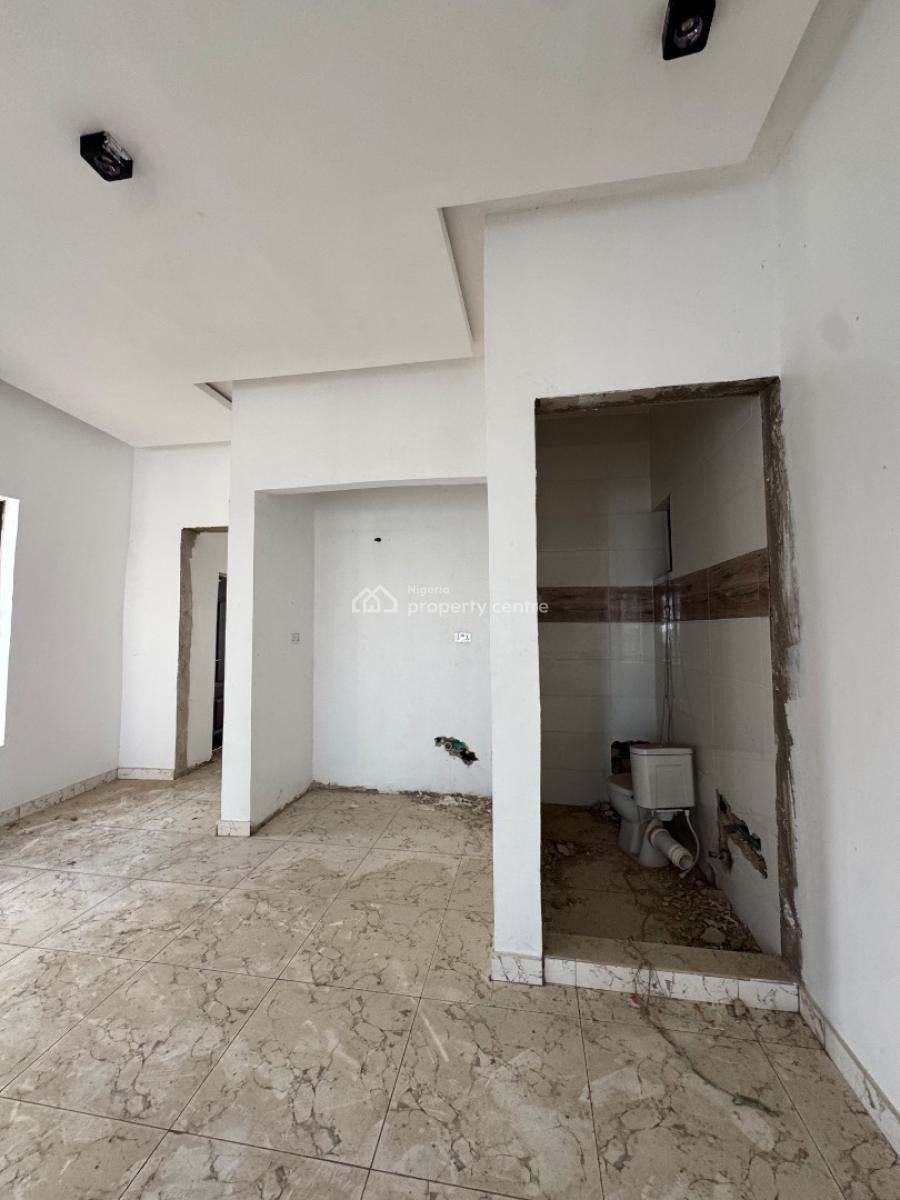 Superdistress Vdavailable 1 Bedrom Apartment Upstairs Good for Busines, Harris Drive, Lekki, Lagos, Mini Flat (room and Parlour) for Sale