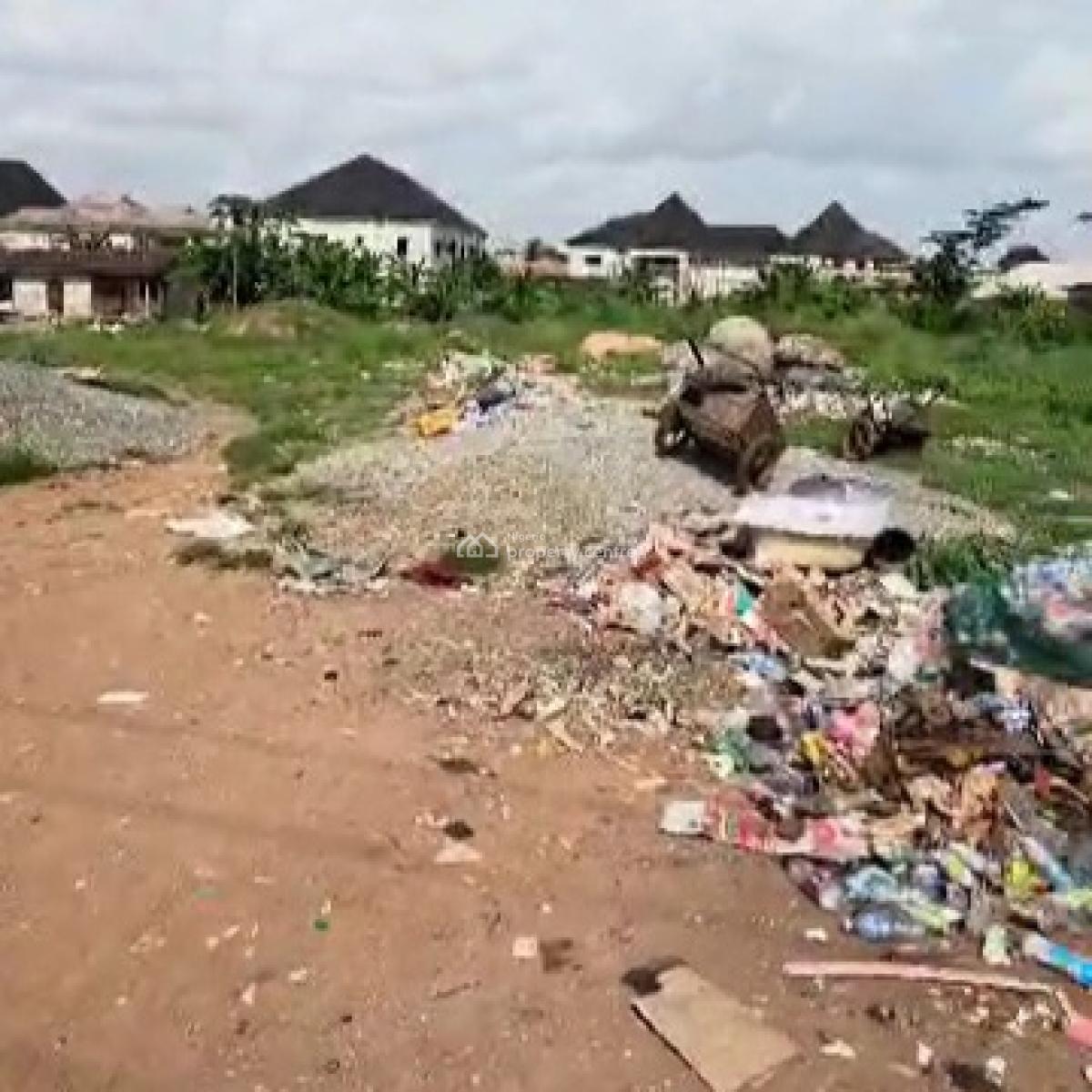 200ft By 220ft Commercial Land Fenced Round, Along Ebo Irhirhi Road Near Market Square, Airport Road Gra, Benin, Oredo, Edo, Land for Sale