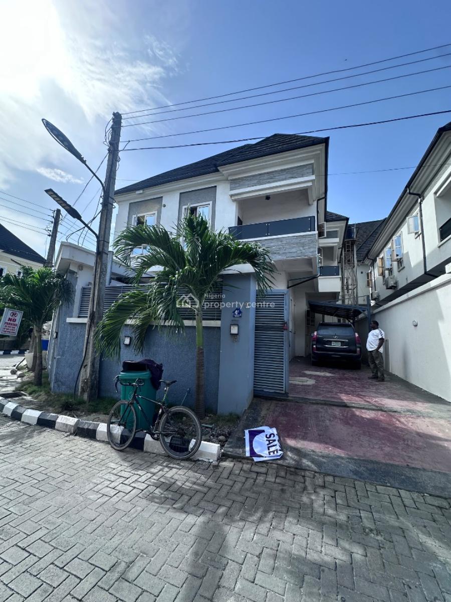 4bedroom Detached House, Tulips Gate 1 Chevron Alternative Route, Lekki Lagos, Lekki, Lagos, Detached Duplex for Sale