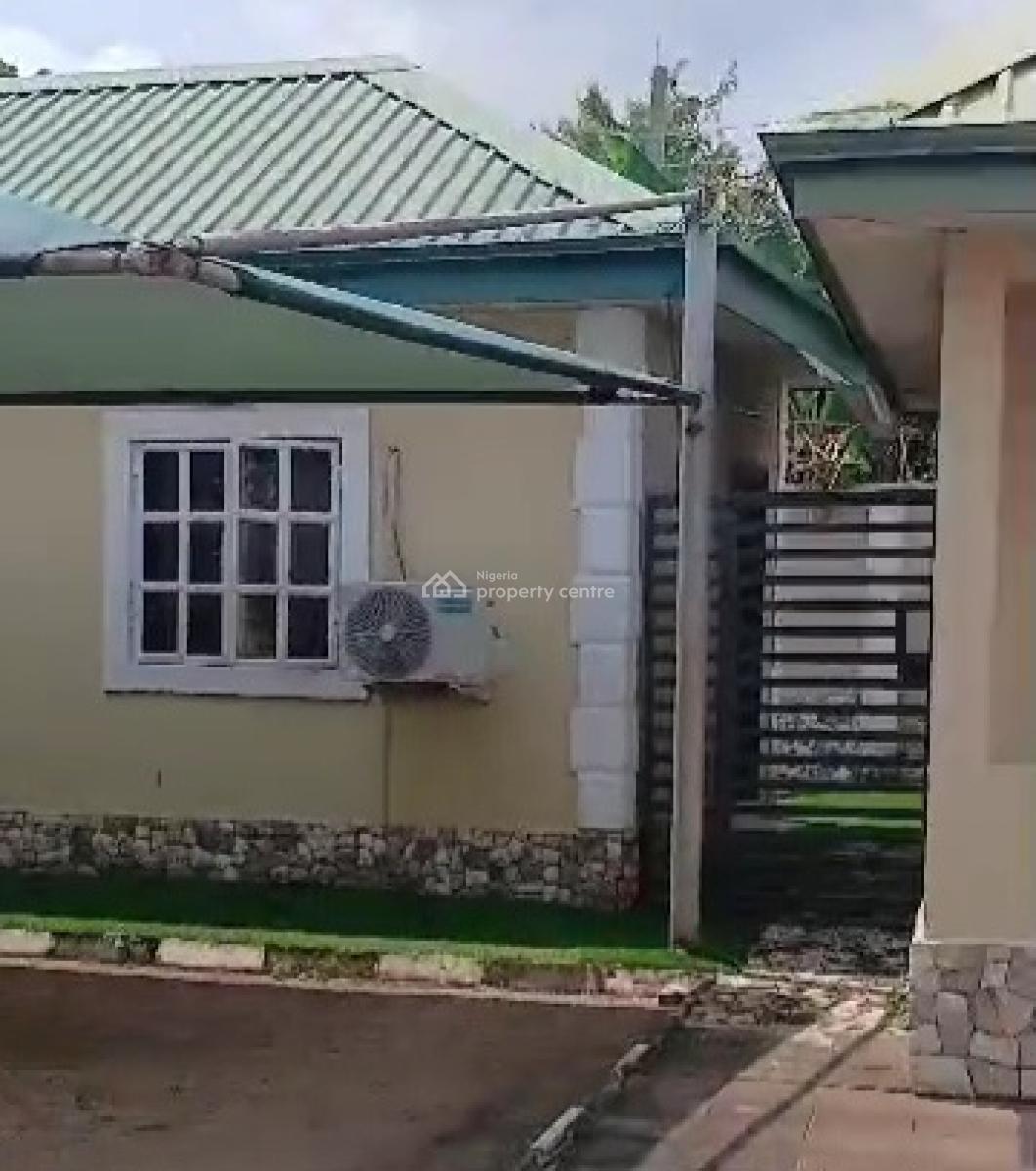 Luxury 6bedroom Duplex with Swimming Pool 100ft By 250ft Land, Aiguobasimwin Crescent Golf Road Gra, Benin, Oredo, Edo, House for Sale