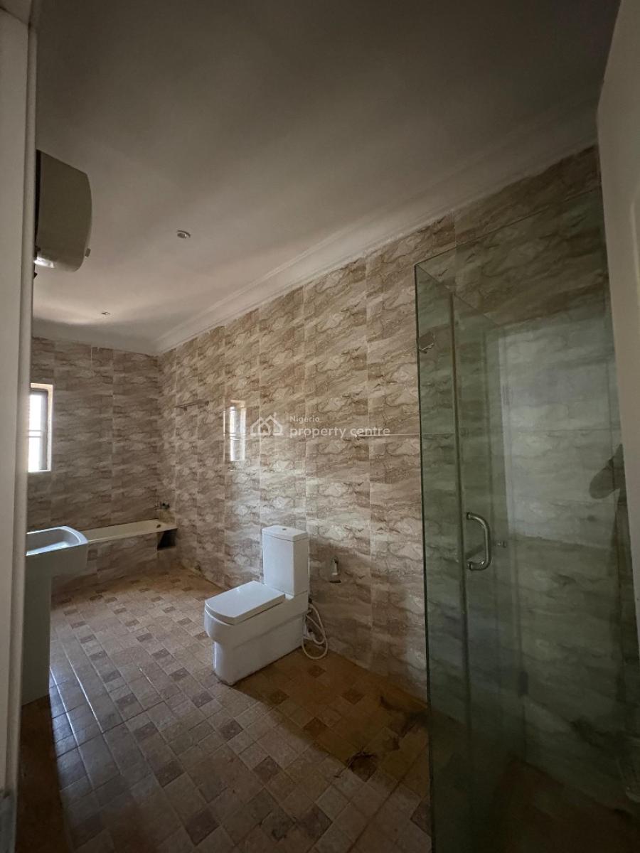 Direct Distress Sell 4 Bedroom Duplex Terrace with Bq in Chevorn, Chevorn Alternative Lekki, Lekki, Lagos, Terraced Duplex for Sale