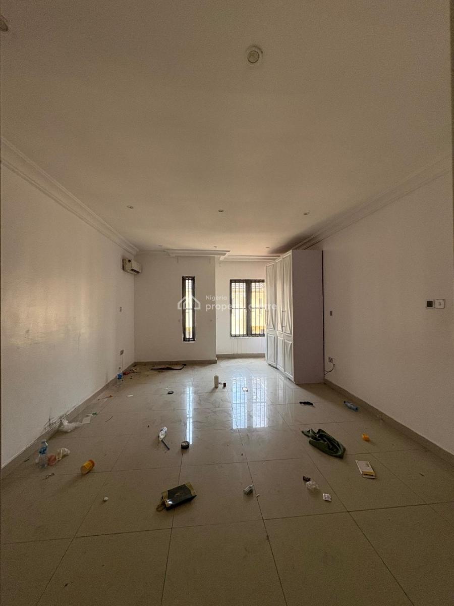 Direct Distress Sell 4 Bedroom Duplex Terrace with Bq in Chevorn, Chevorn Alternative Lekki, Lekki, Lagos, Terraced Duplex for Sale