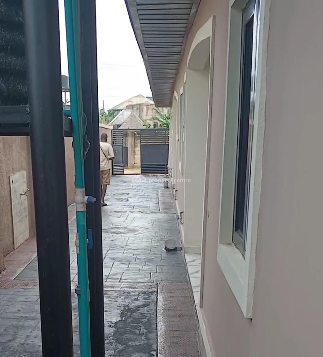 New 3flats of 2bedrooms Each All Ensuit on a 50ft By 100ft Land, Ogunwenyin Road, Ugbor Central Gra, Benin, Oredo, Edo, Block of Flats for Sale
