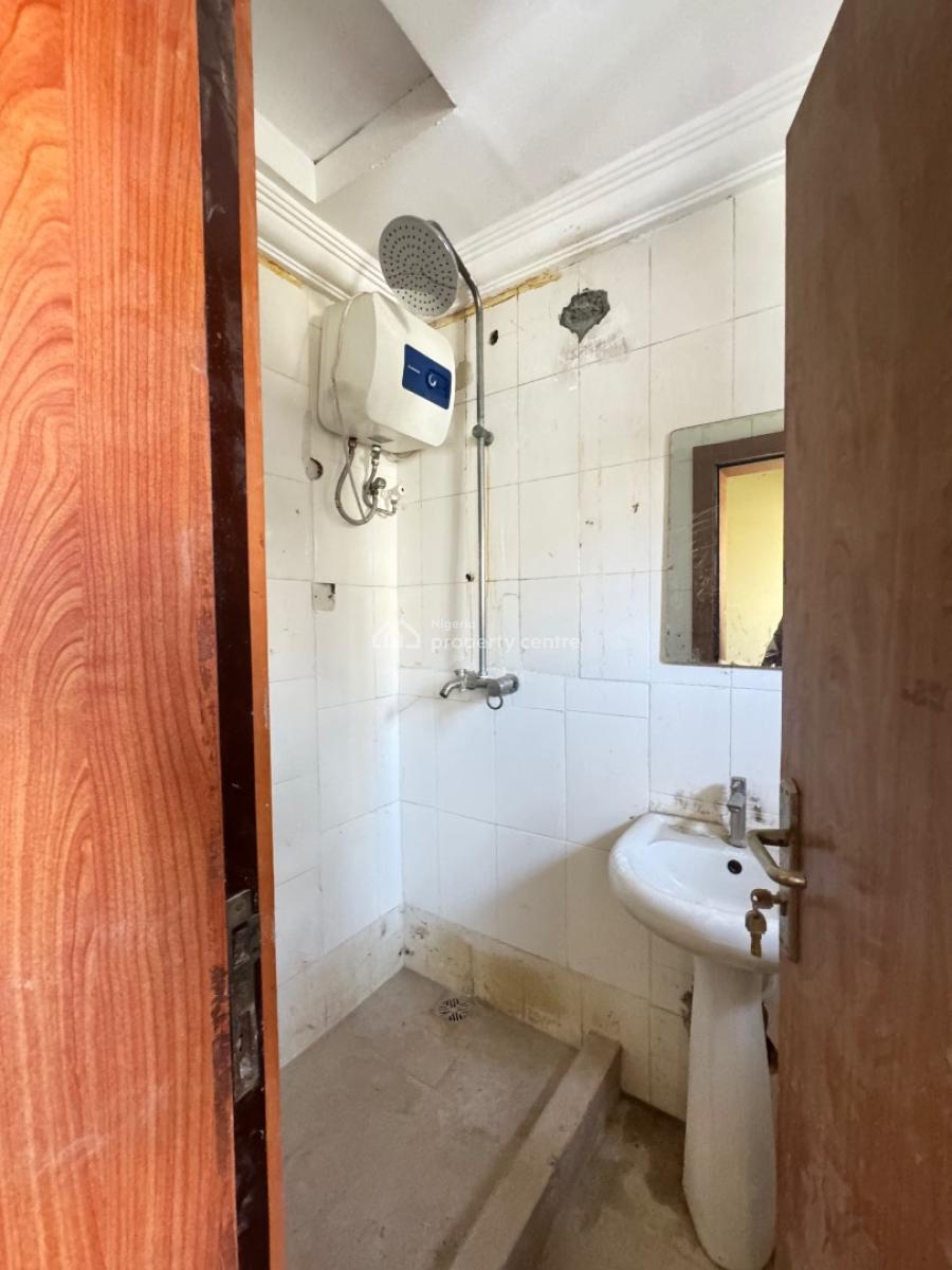 Nice Luxurious 3 Bedroom Duplex with Bq Terrace Fully Service Estate, Lekki Phase One, Lekki, Lagos, Terraced Duplex for Rent