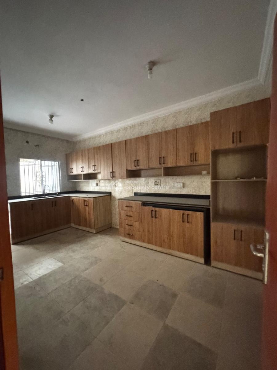 Nice Luxurious 3 Bedroom Duplex with Bq Terrace Fully Service Estate, Lekki Phase One, Lekki, Lagos, Terraced Duplex for Rent