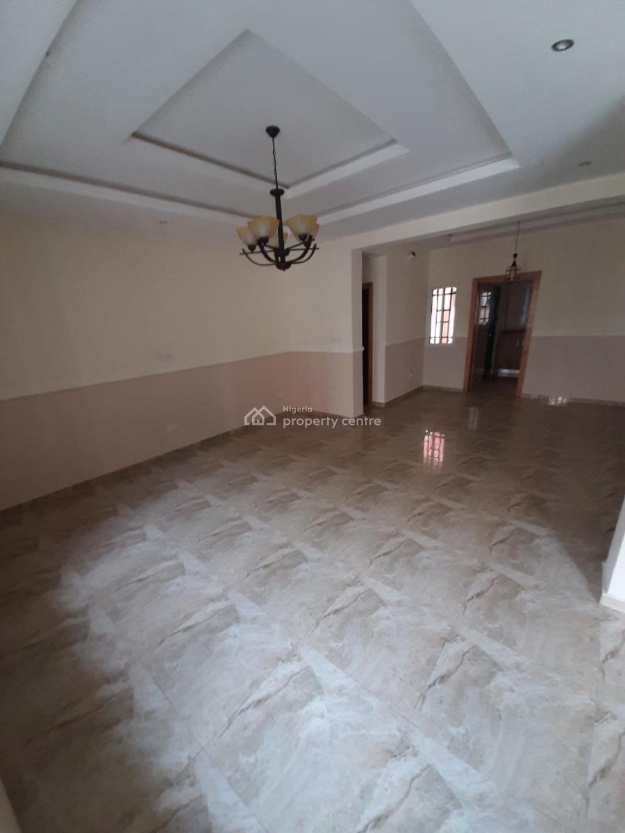 Serviced 4 Bedroom En-suite Terraced Duplex with Fitted Kitchen Cabine, Ikate, Lekki, Lagos, Terraced Duplex for Rent