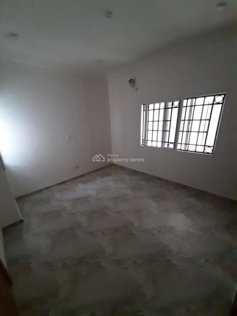 Serviced 4 Bedroom En-suite Terraced Duplex with Fitted Kitchen Cabine, Ikate, Lekki, Lagos, Terraced Duplex for Rent
