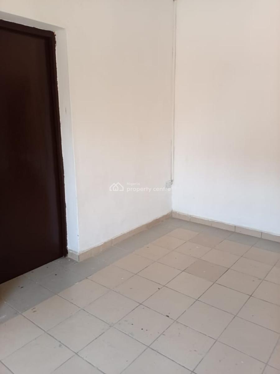 Spacious Mini Flat in a Good Location with Parking Space, Alapere Inward Goodluck/ogudu, Alapere, Ketu, Lagos, Mini Flat (room and Parlour) for Rent