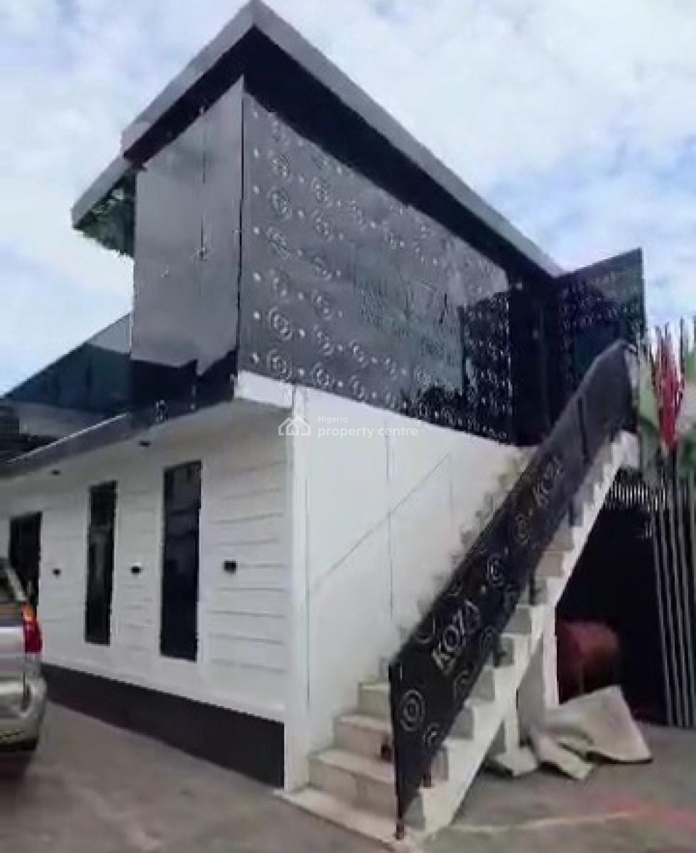 Furnished Service Apartment  4flats of 2bedrooms & 2flats of 3bedrooms, Adesuwa Road, Ihama Road Gra, Benin, Oredo, Edo, Block of Flats for Sale