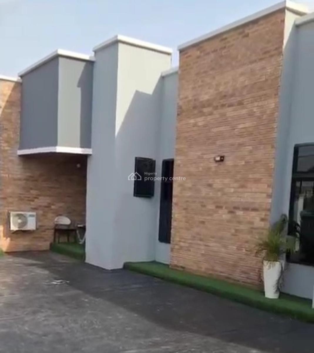 Standard 4bedrooms Bungalow on 70ft By 100ft Land Title Cofo, Ugbor Central Road, Off Ugbor Village Road Gra, Benin, Oredo, Edo, House for Sale