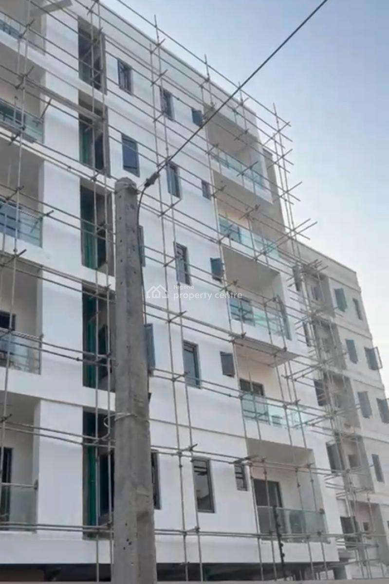 2 Bedroom Apartment with Bq ,pool Gymn and Elevator, Lekki Phase 1, Lekki, Lagos, Flat / Apartment for Sale