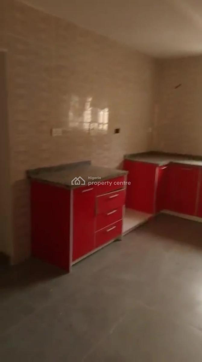 Luxury 3-bedroom Block of Flats in Enl Fha Estate, Guzape,, Enl Estate, Guzape District, Abuja, Flat / Apartment for Rent