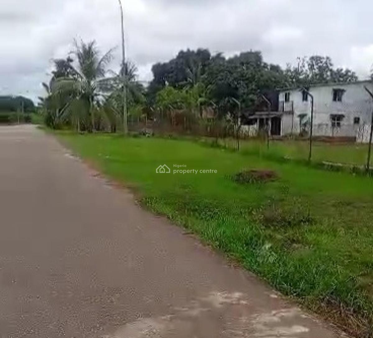 Duplex Structure on 100ft By 200ft Land Title; Cofo, Iyekogba Housing Estate, Irihrhi Road Airport Road, Benin, Oredo, Edo, Land for Sale