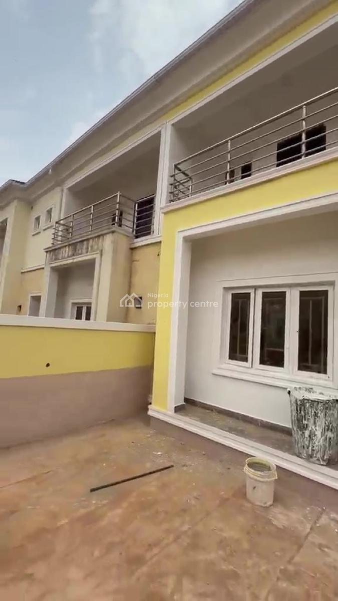 4-bedroom Semi-detached Duplex in Enl Fha Estate, Guzape, Abu, Enl Estate, Guzape District, Abuja, Semi-detached Duplex for Rent