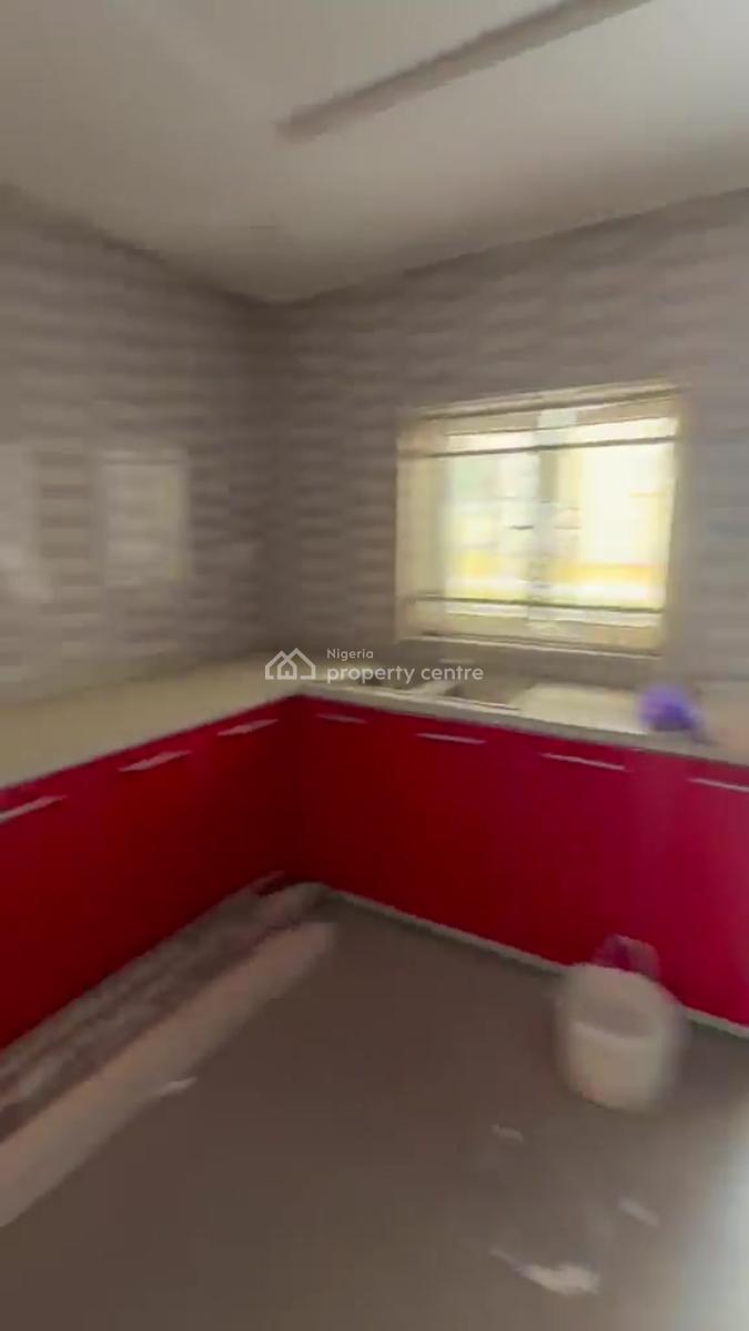 4-bedroom Semi-detached Duplex in Enl Fha Estate, Guzape, Abu, Enl Estate, Guzape District, Abuja, Semi-detached Duplex for Rent