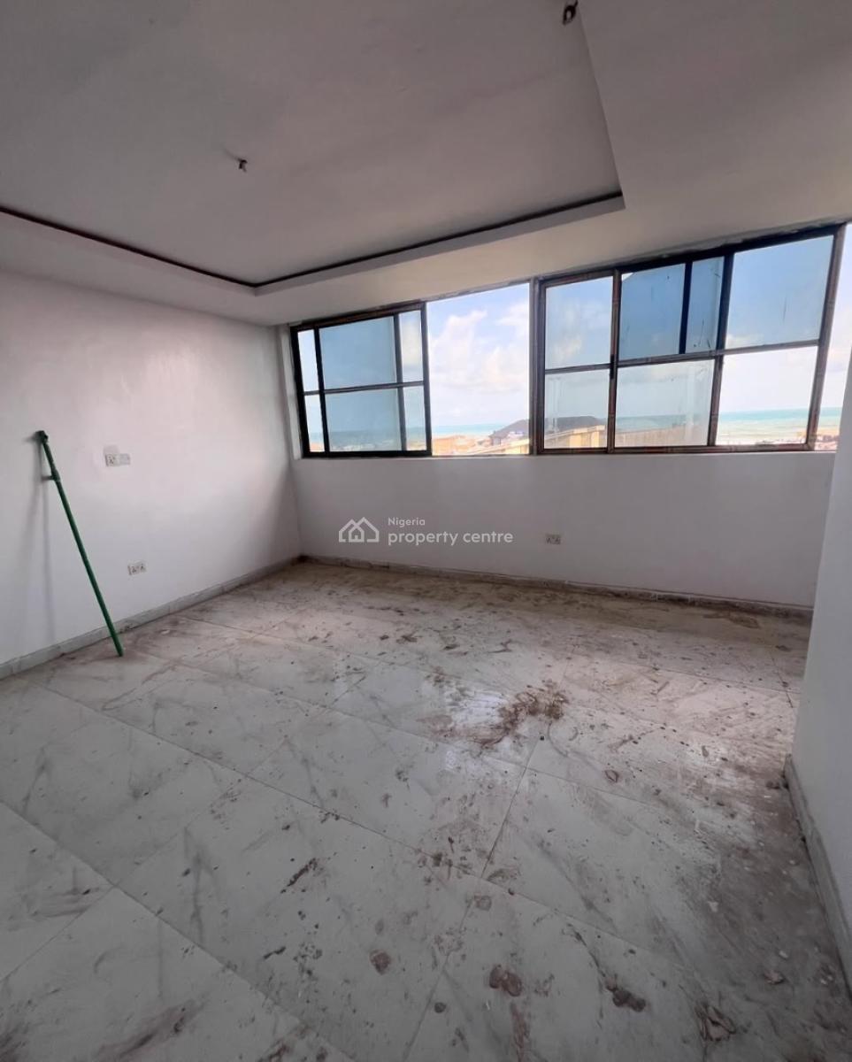 4 Bedroom Terrace Duplex + Bq, New Road, Lekki, Lagos, Terraced Duplex for Sale