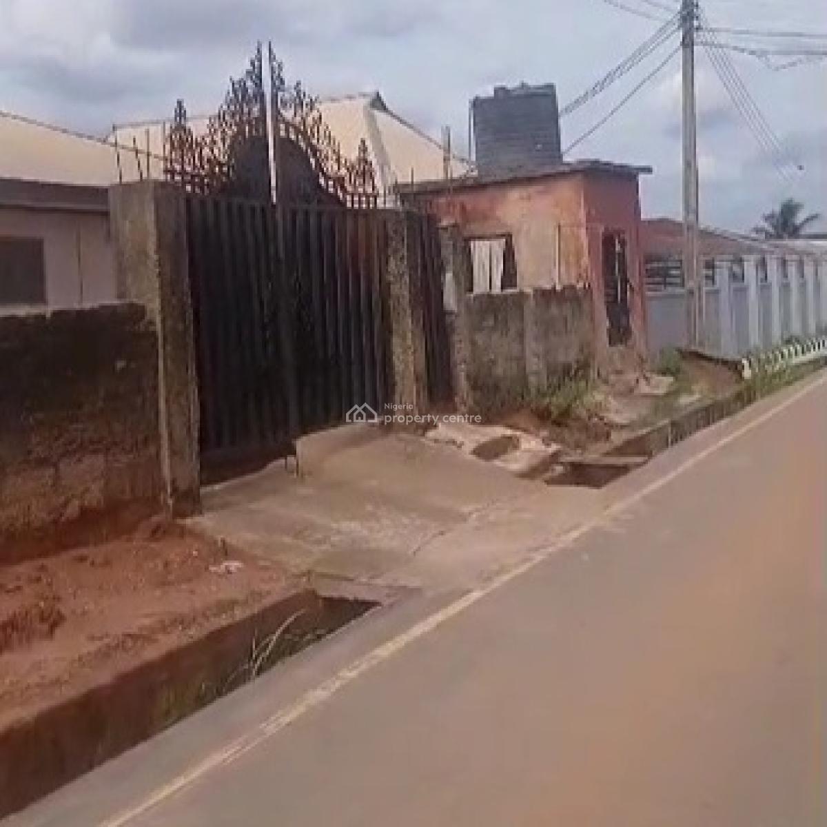 100ft By 200ft Land with Two Flat Building, Ebo Community, Off Irhirhi Estate Gate Road, Benin, Oredo, Edo, Detached Bungalow for Sale