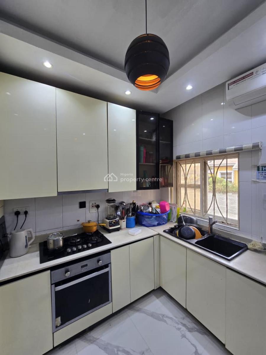 Fantastic 4 Bedroom Bungalow, Northern Foreshore Estate Off Chevron Drive, Lekki Expressway, Lekki, Lagos, Semi-detached Bungalow for Sale
