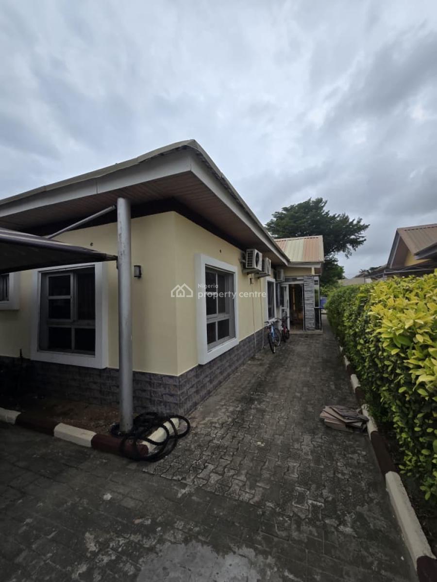 Fantastic 4 Bedroom Bungalow, Northern Foreshore Estate Off Chevron Drive, Lekki Expressway, Lekki, Lagos, Semi-detached Bungalow for Sale