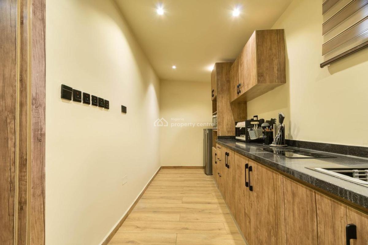 Luxury 1 Bedroom Apartment, Lekki Phase 1, Lekki, Lagos, Mini Flat (room and Parlour) Short Let