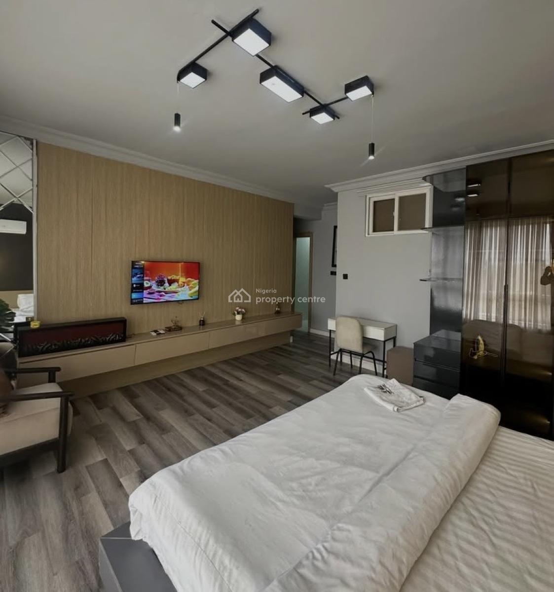 Furnished 1 Bedroom Apartment !! ( 4th Floor ), Ikoyi, Ikoyi, Lagos, Mini Flat (room and Parlour) for Rent
