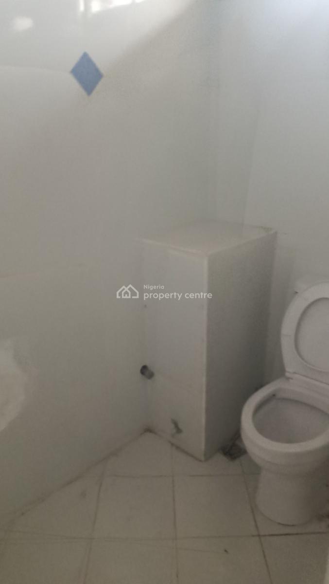 61 Sqms Showroom Space, Ikeja, Lagos, Plaza / Complex / Mall for Rent