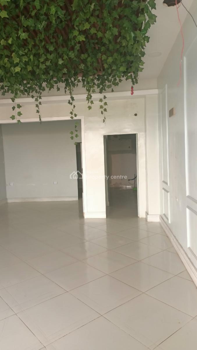 61 Sqms Showroom Space, Ikeja, Lagos, Plaza / Complex / Mall for Rent