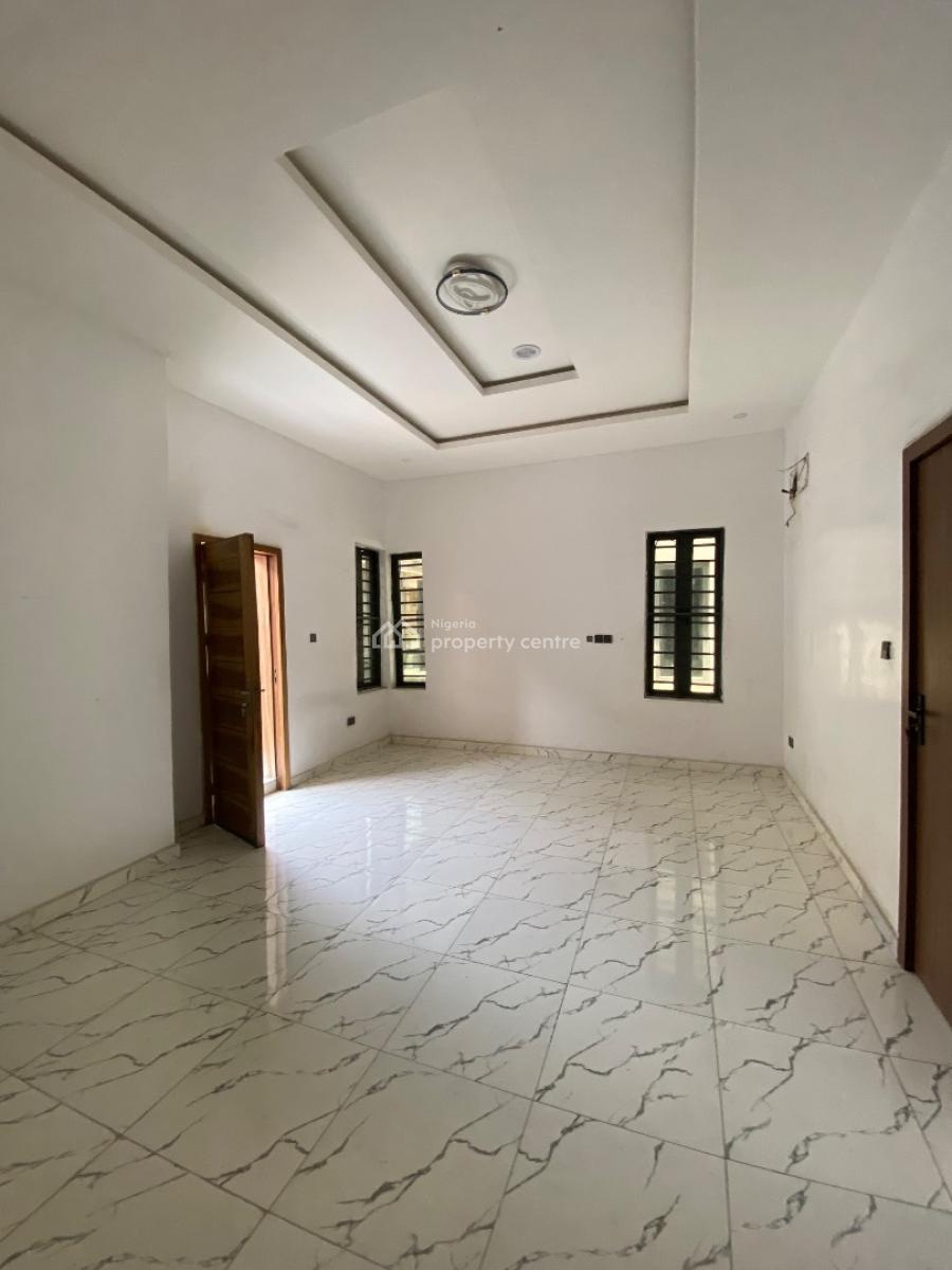 Master Bedroom Sharing Kitchen, Orchid Road, Lekki, Lagos, Self Contain (single Rooms) for Rent
