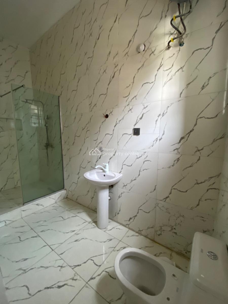 Master Bedroom Sharing Kitchen, Orchid Road, Lekki, Lagos, Self Contain (single Rooms) for Rent