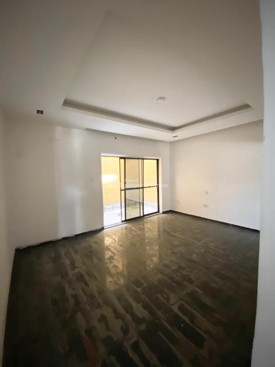 Mini Flat -room and Parlour, Lekki Right, Lekki Phase 1, Lekki, Lagos, Mini Flat (room and Parlour) for Rent