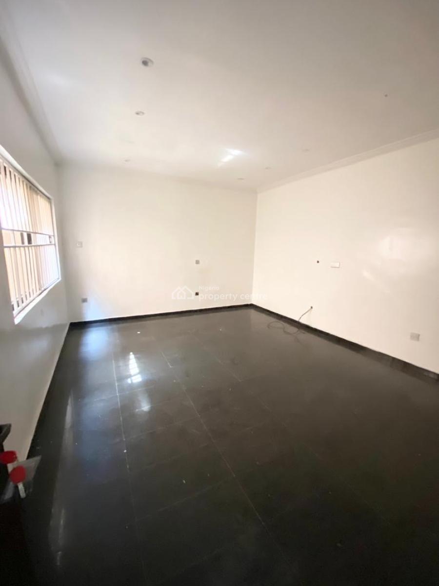 Mini Flat -room and Parlour, Lekki Right, Lekki Phase 1, Lekki, Lagos, Mini Flat (room and Parlour) for Rent