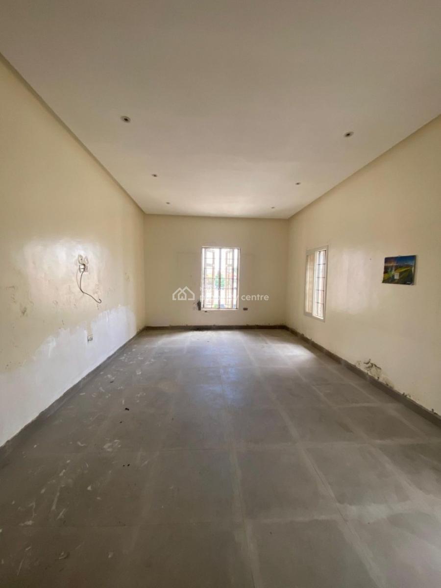 5 Bedroom Detached House with 2 Room Bots Quarters, Lekki Phase 1, Lekki, Lagos, Semi-detached Duplex for Rent