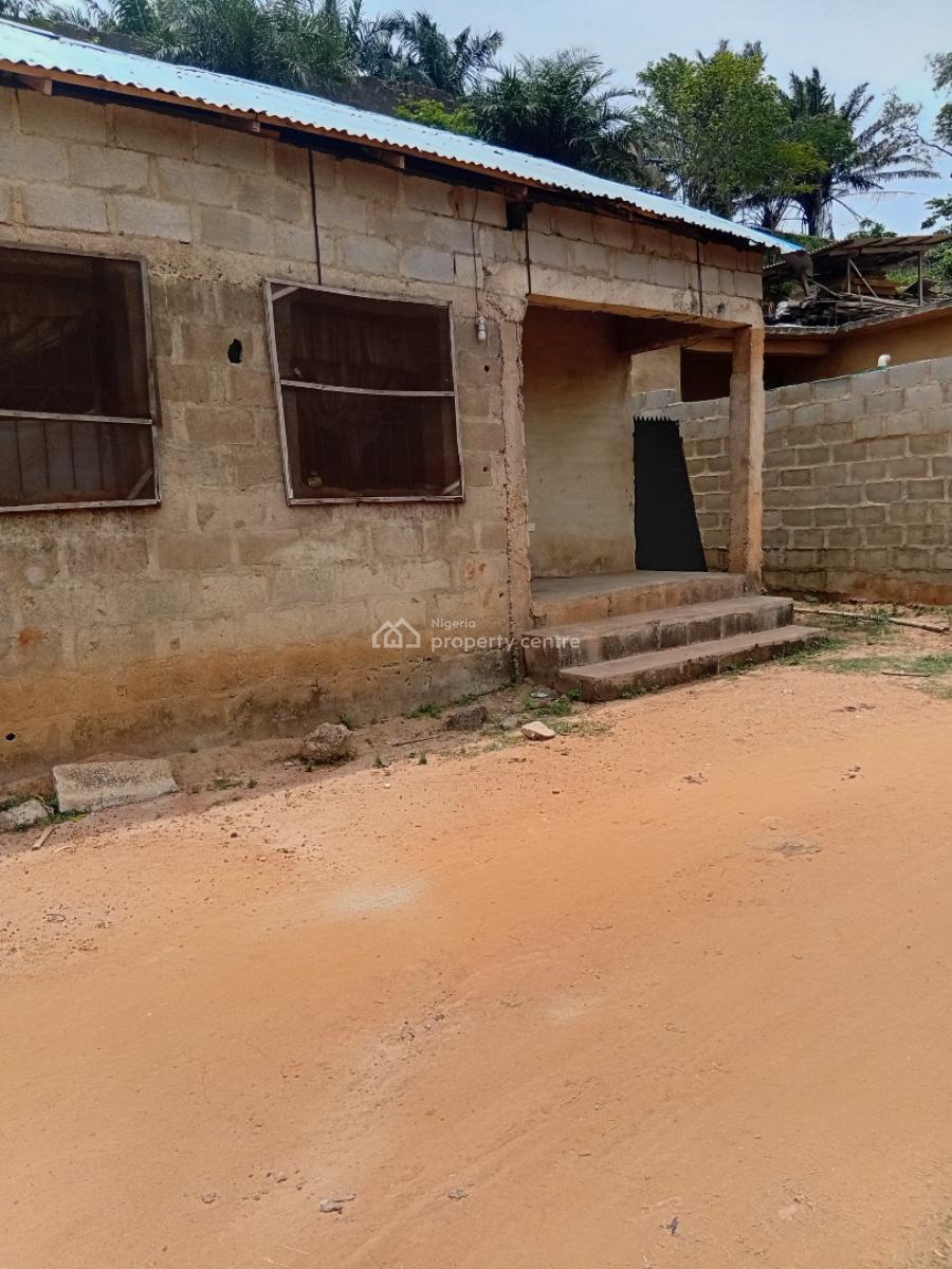 Half Plot of Land with Structure, Unilag Estate Extension, Agiliti, Gra Phase 1, Magodo, Lagos, Residential Land for Sale