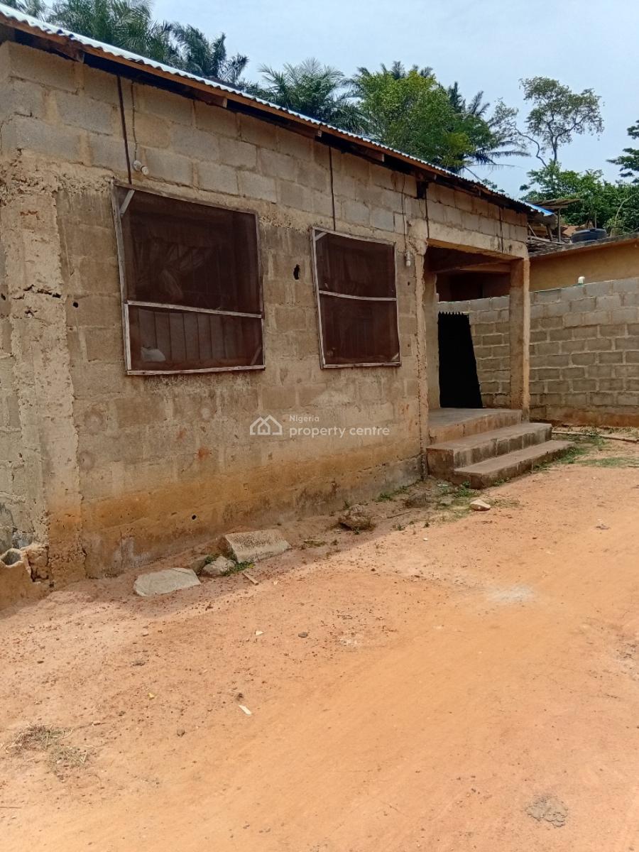 Half Plot of Land with Structure, Unilag Estate Extension, Agiliti, Gra Phase 1, Magodo, Lagos, Residential Land for Sale