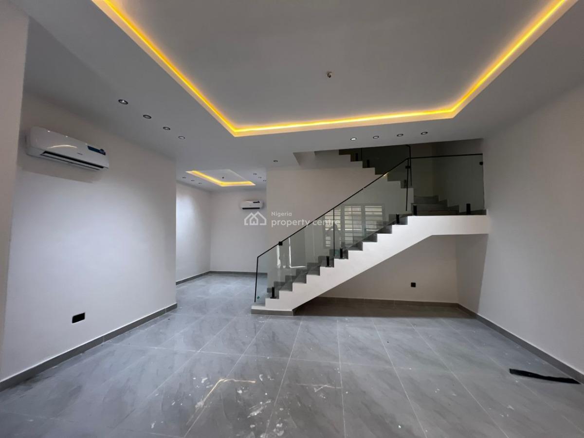 3 Bedroom Maisonette with a Room Boys Quarter, Lekki Phase 1, Lekki, Lagos, Terraced Duplex for Rent