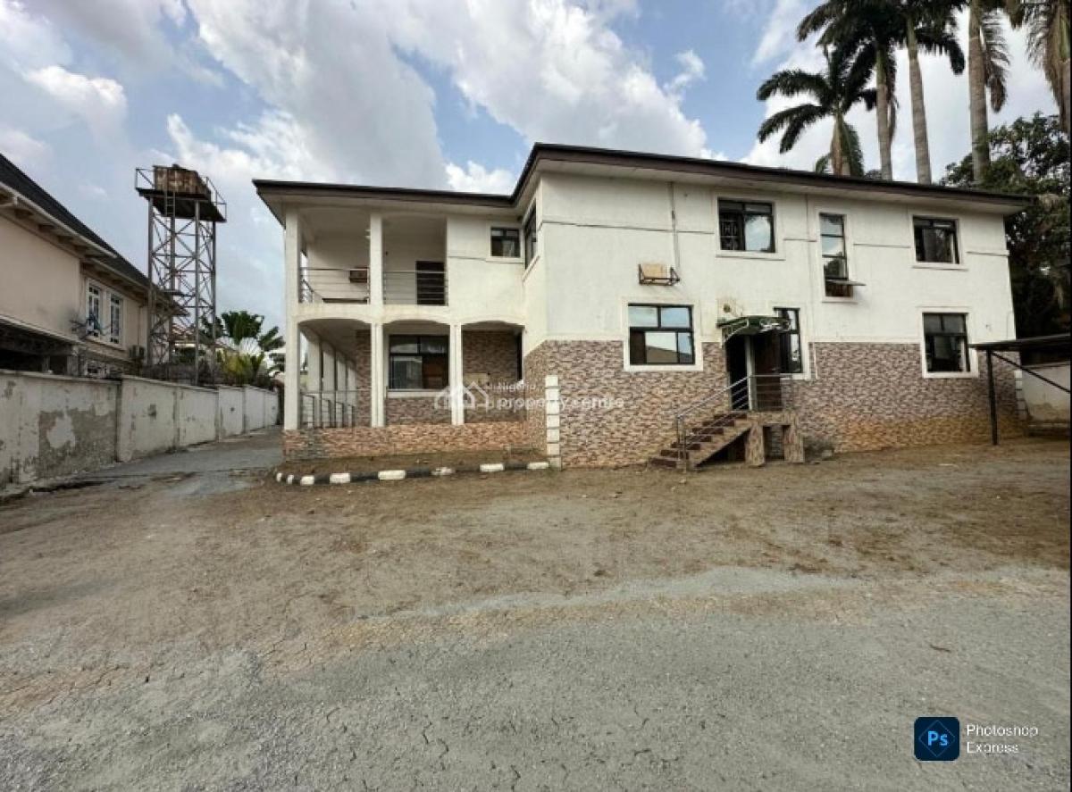5 Bedrooms Spacious House with 2 Bedrooms Chalet, Maitama District, Abuja, Detached Duplex for Rent