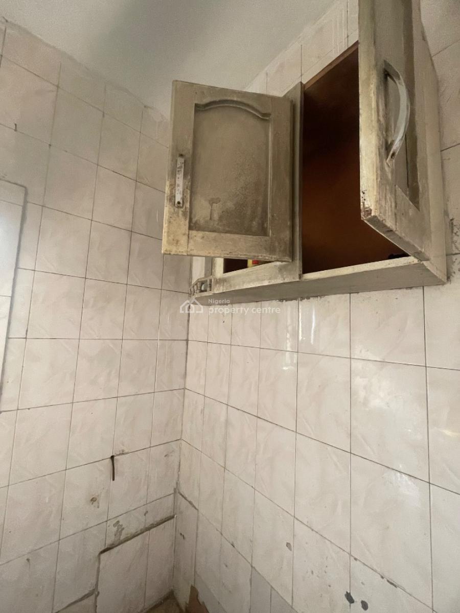 Most Accessible Miniflat 2 Toilet 22/24hrs Light Prepaid, Thomas, Ajah, Lagos, House for Rent