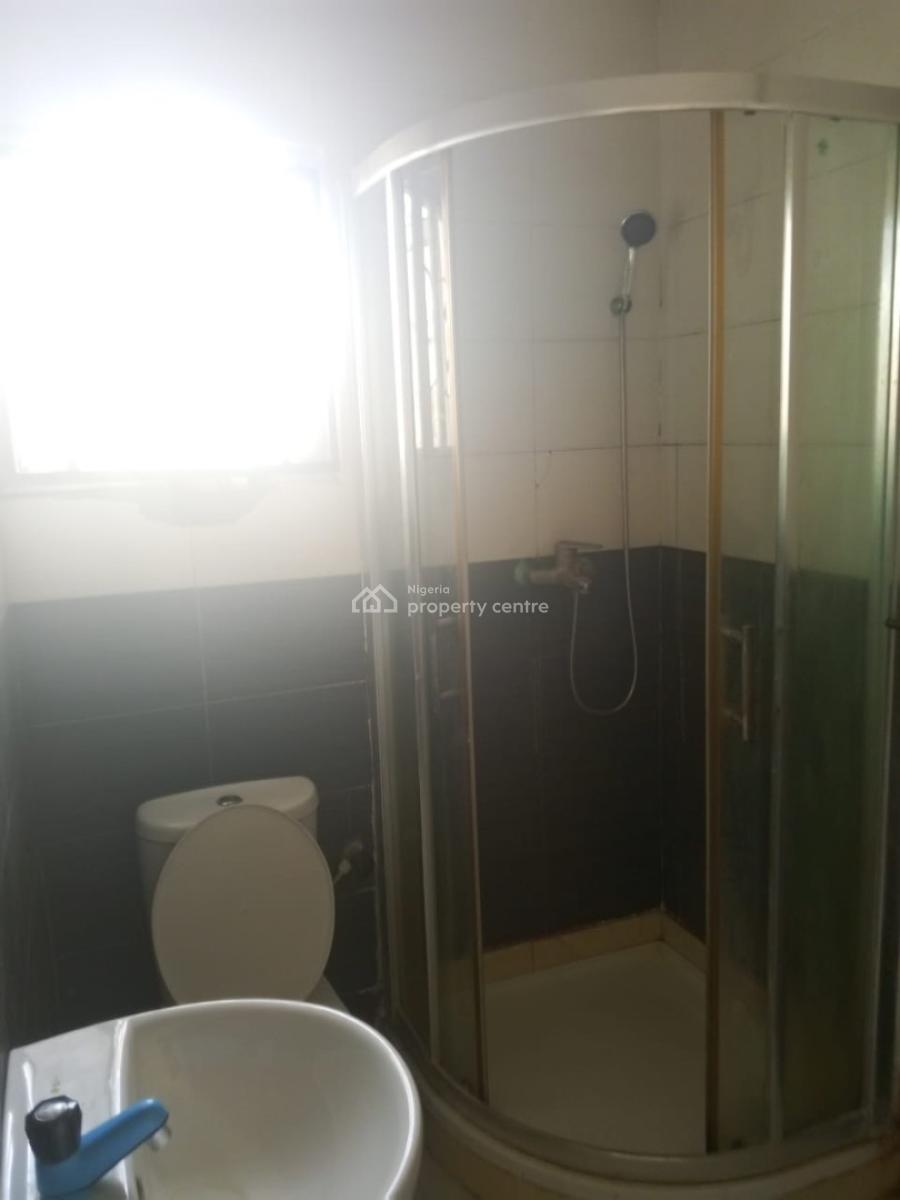 Luxury 2 Bedroom Close to Bustop Upstairs Very Nice Compound, Badore, Ajah, Lagos, House for Rent