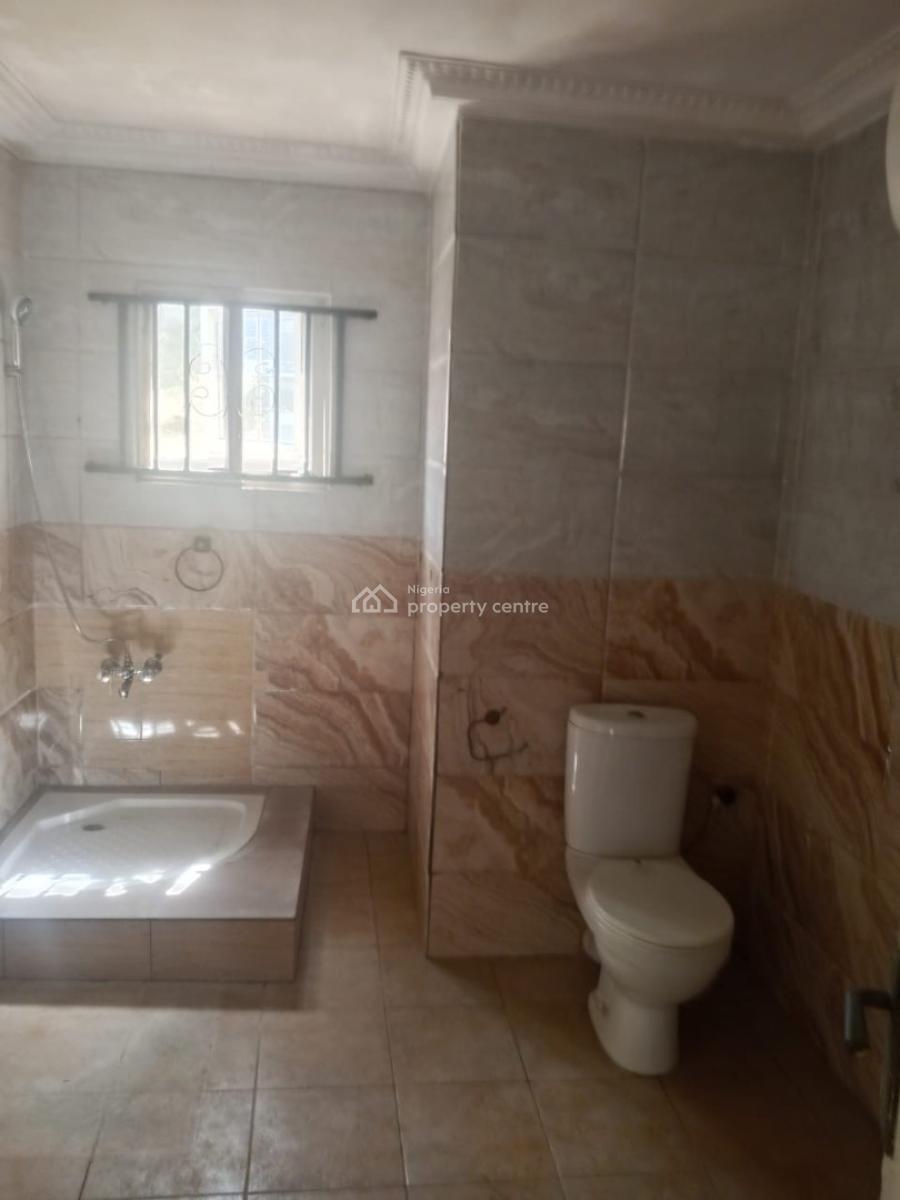 Luxury 2 Bedroom Close to Bustop Upstairs Very Nice Compound, Badore, Ajah, Lagos, House for Rent