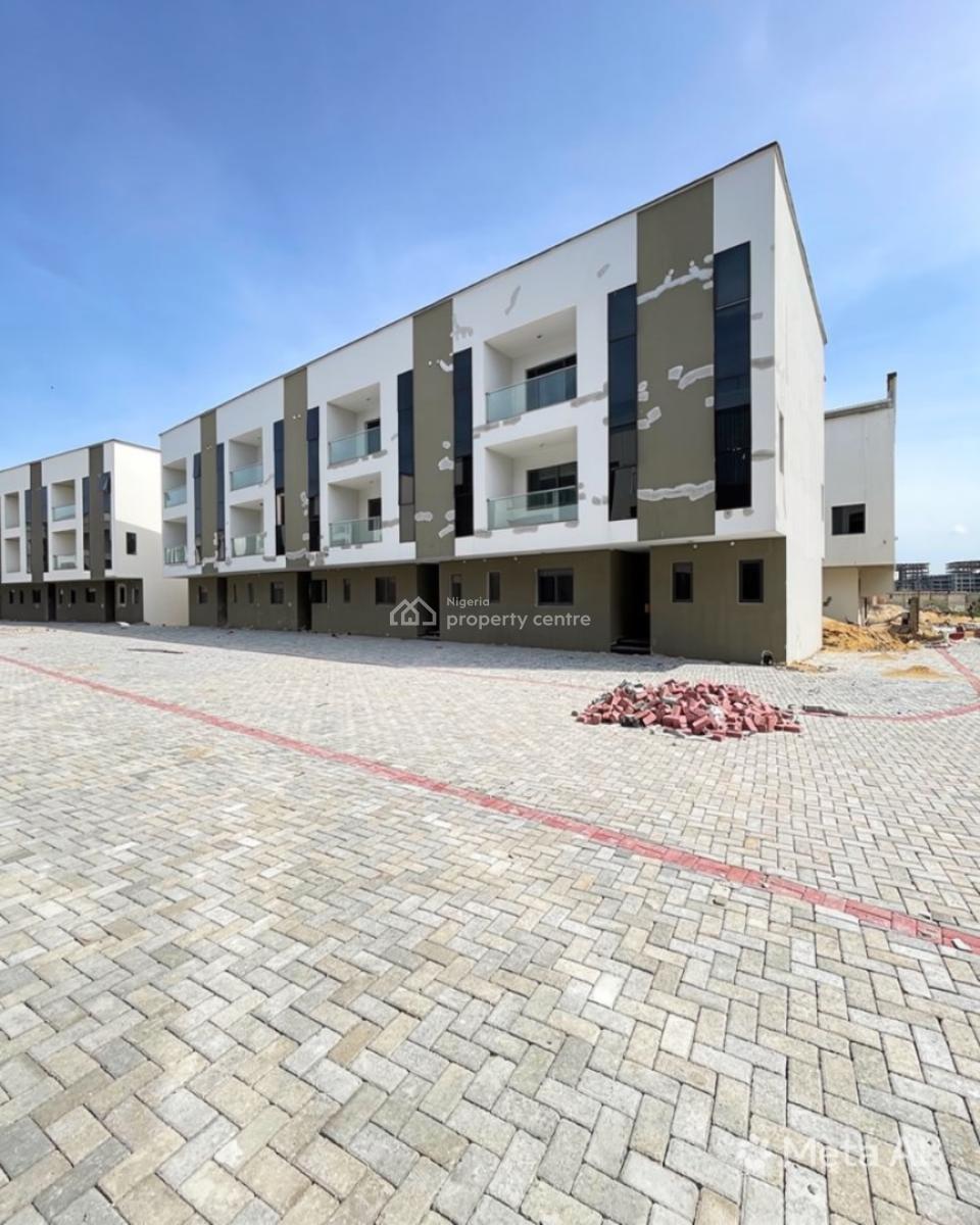 4 Bedroom Terrace Duplex + Bq, Lekki Phase 1, Lekki, Lagos, Terraced Duplex for Sale