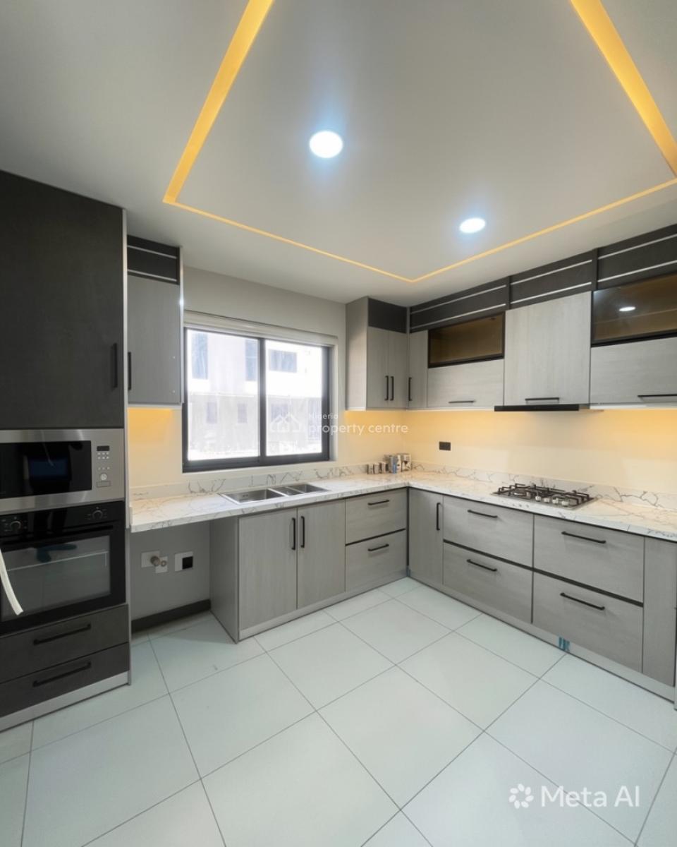 4 Bedroom Terrace Duplex + Bq, Lekki Phase 1, Lekki, Lagos, Terraced Duplex for Sale