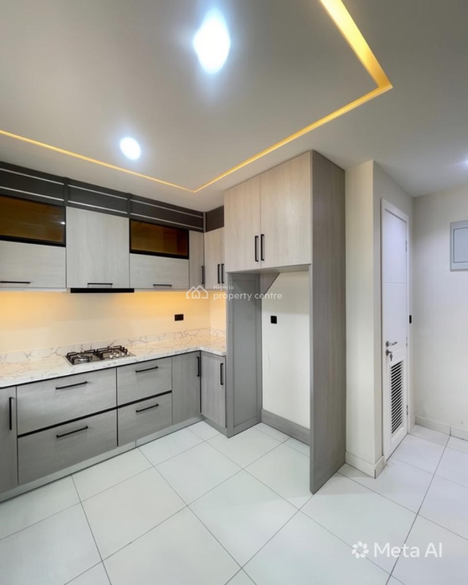 4 Bedroom Terrace Duplex + Bq, Lekki Phase 1, Lekki, Lagos, Terraced Duplex for Sale