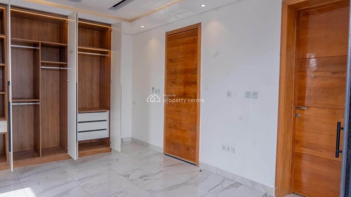 Mad Super Massive Luxurious 5 Bedroom Fully Detached House with Bq, Lekki Phase One, Lekki, Lagos, Detached Duplex for Sale