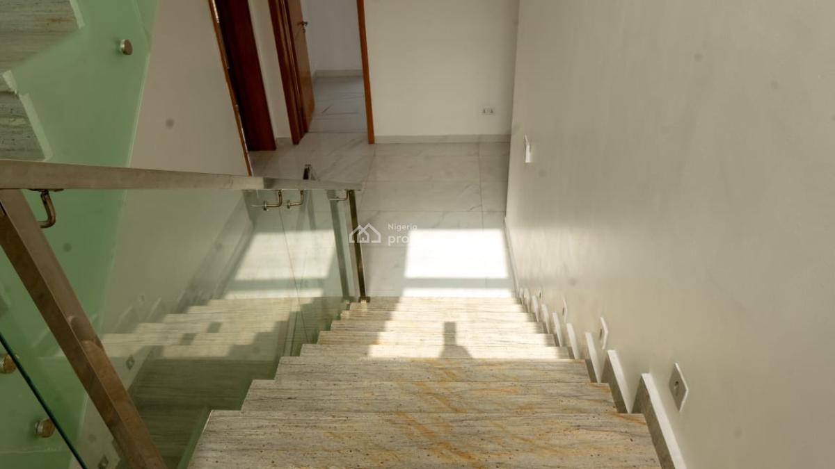 Mad Super Massive Luxurious 5 Bedroom Fully Detached House with Bq, Lekki Phase One, Lekki, Lagos, Detached Duplex for Sale
