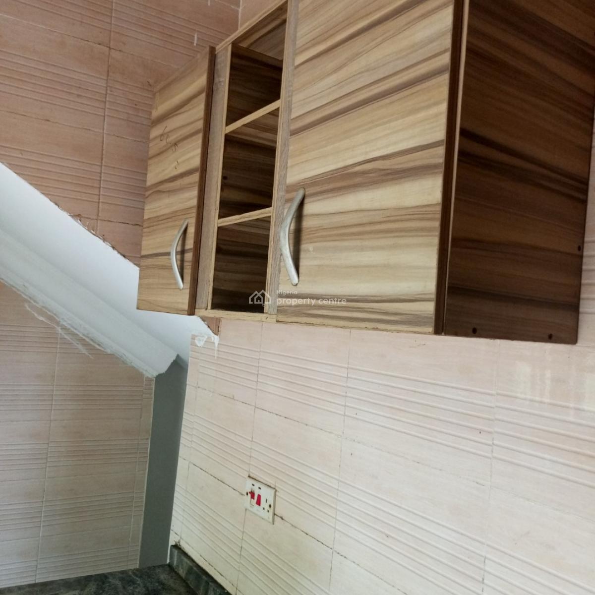 Sharp and Serene 2bedroom Apartment, Lekki Pennusula Scheme 2, Ogombo Road, Ogombo, Ajah, Lagos, Flat / Apartment for Rent